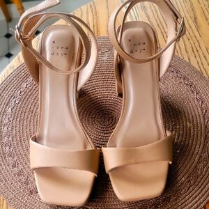 A New Day Women's Tan Sandals